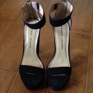 Chinese Laundry ankle strap platform sandals sz 8